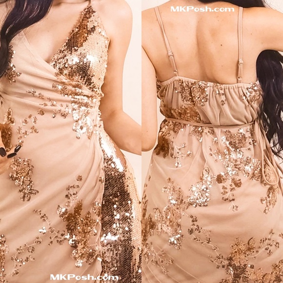 Gorgeous Sequins Sparkle Wrap Dress - Picture 6 of 6